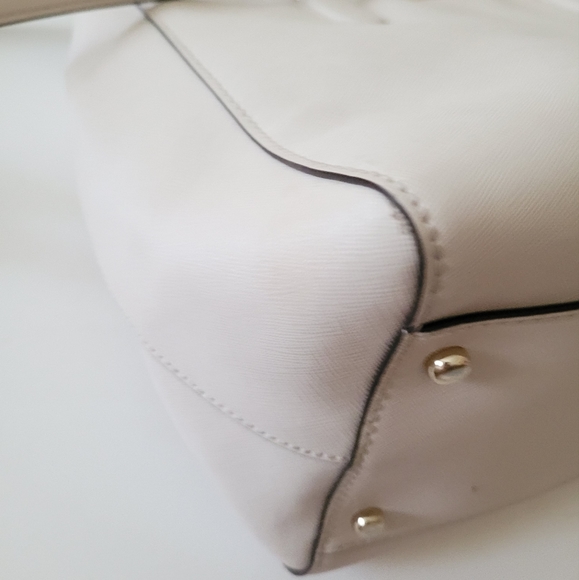 Kate Spade Saffiano Leather Large Satchel Bag. - Picture 6 of 11